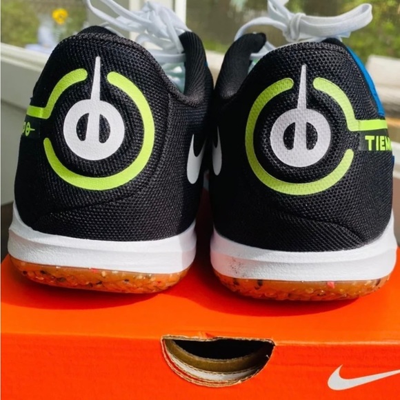 Nike Tiempo Indoor Soccer Shoes - Size M7.5/W9 - Picture 6 of 6